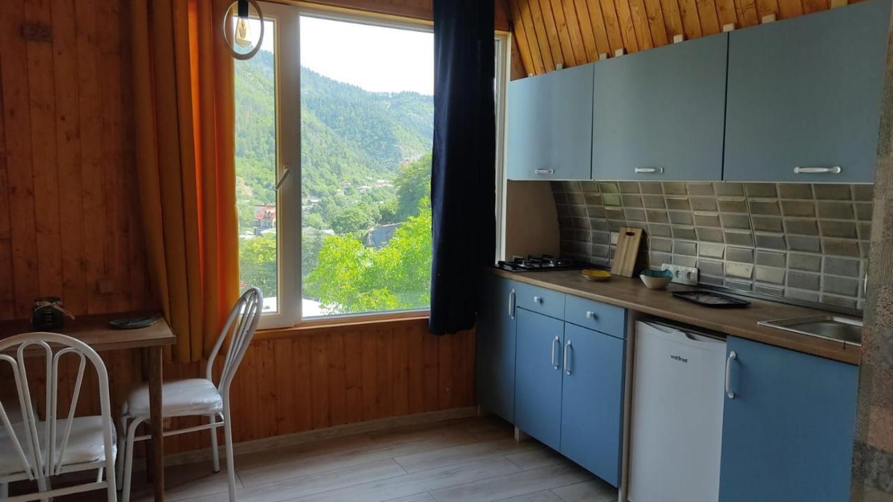 Borjomi Nest Hotel Bagian luar foto